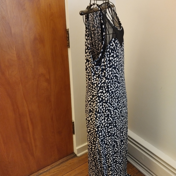 Vince Camuto NWT Black and White Floral Dress Size Xl - Picture 5 of 12